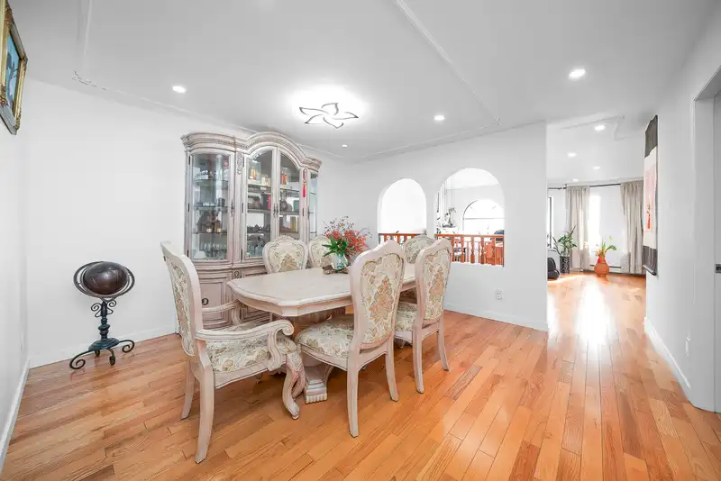 3609 TURNER STREET - photo 4 of 40