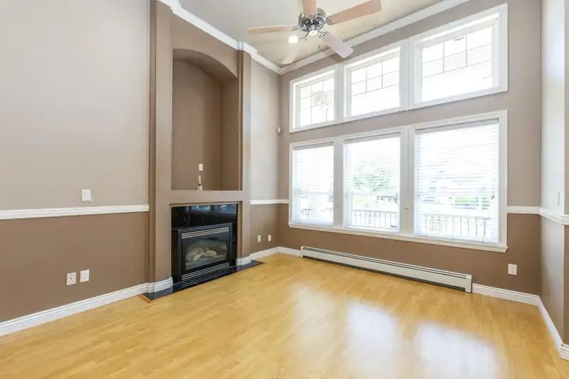 5639 148 STREET - photo 2 of 38