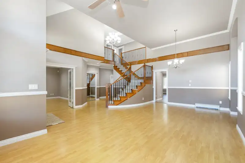 5639 148 STREET - photo 3 of 38