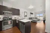 403 20460 DOUGLAS CRESCENT - thumbnail 1