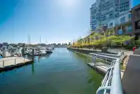 902 1199 MARINASIDE CRESCENT - thumbnail 33