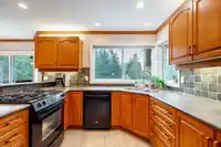 1890 269A STREET - thumbnail 12