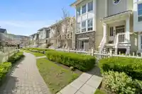 67 5551 ADMIRAL WAY - thumbnail 30