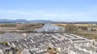 67 5551 ADMIRAL WAY - thumbnail 33