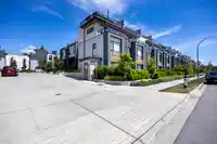 404 6085 IRMIN STREET - thumbnail 4