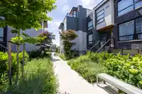 404 6085 IRMIN STREET - thumbnail 5