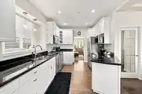 3493 OXFORD STREET - thumbnail 10