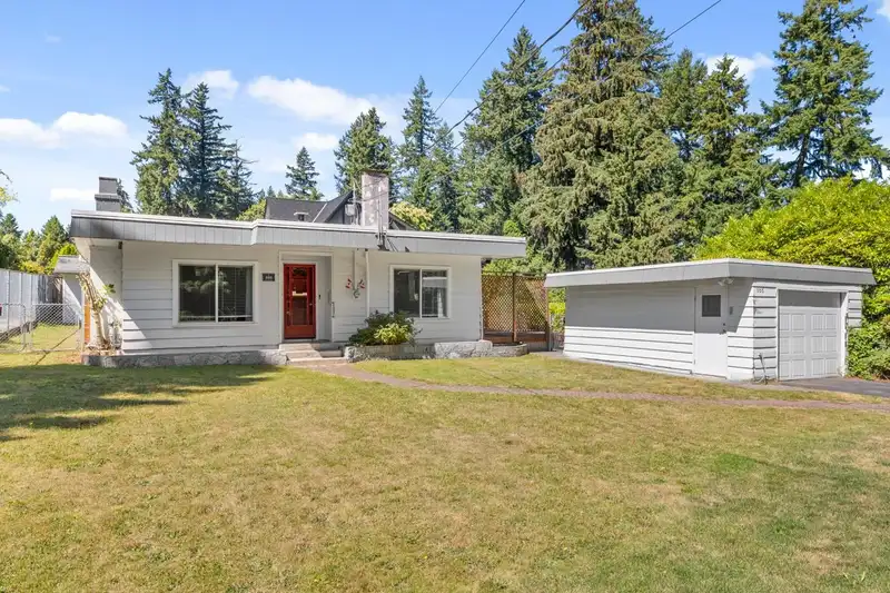 986 PORTER STREET - photo 1 of 28