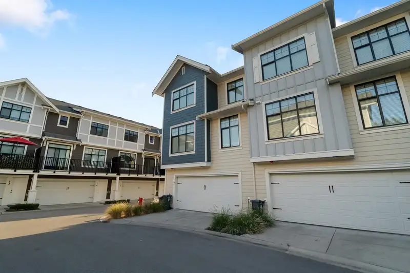 17 20327 72B AVENUE - photo 1 of 40