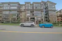 305 8561 203A STREET - thumbnail 1