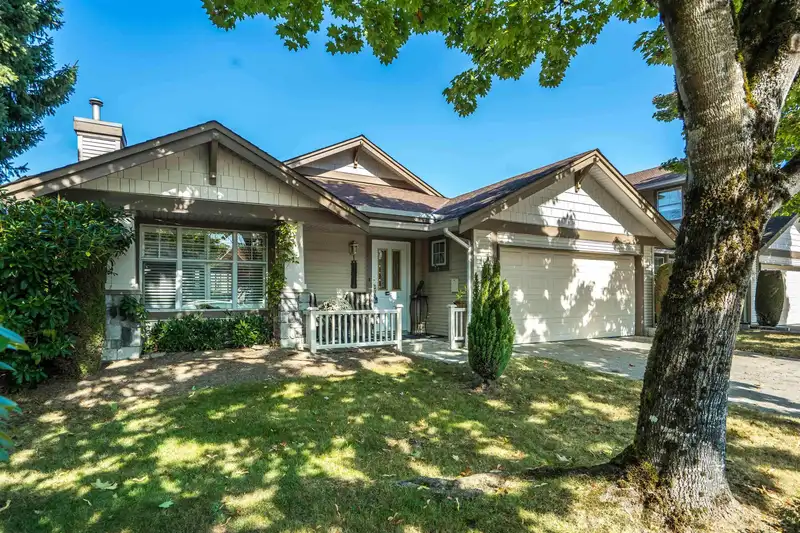 1 20751 87 AVENUE - photo 2 of 40