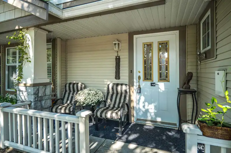 1 20751 87 AVENUE - photo 3 of 40