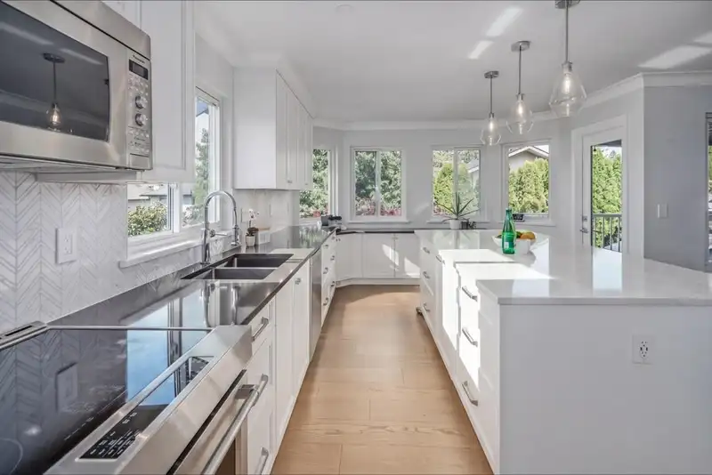 20485 97B AVENUE - photo 3 of 40