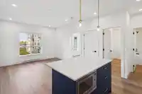 416 20282 72B AVENUE - thumbnail 5