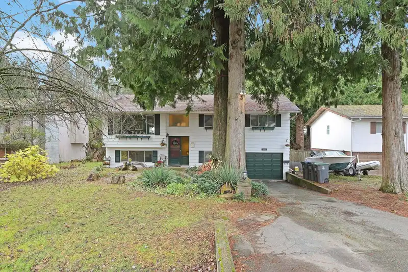1941 127A STREET - photo 1 of 33