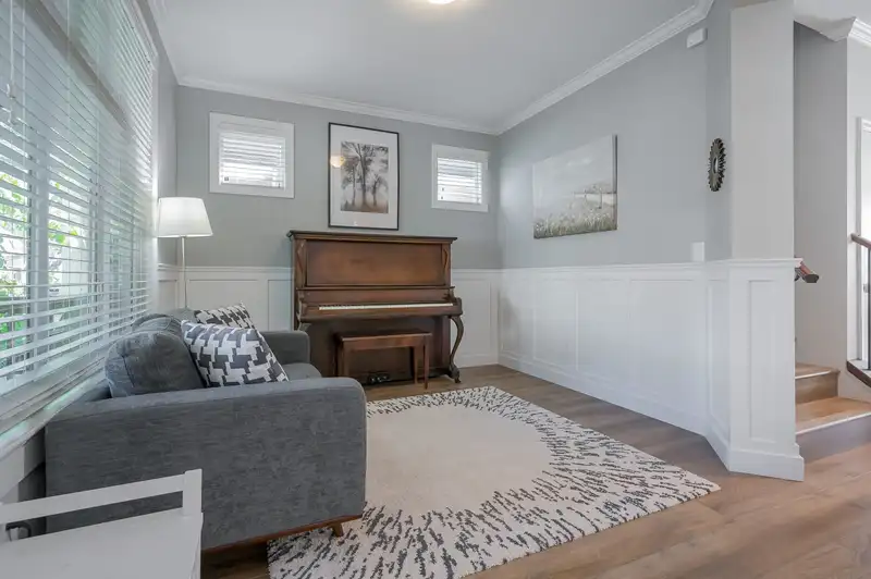6941 208B STREET - photo 4 of 40