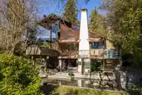 2094 HAYWOOD AVENUE - thumbnail 2