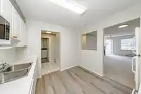 304 13955 LAUREL DRIVE - thumbnail 11