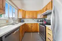 6890 HYCREST DRIVE - thumbnail 13