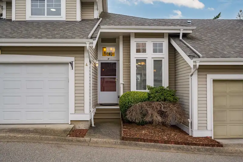 4 20788 87 AVENUE - photo 1 of 40