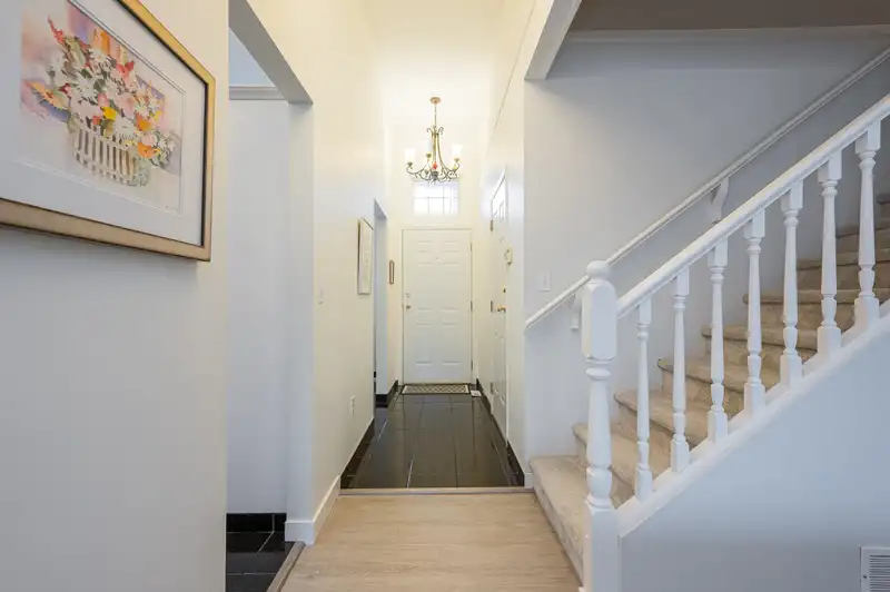 4 20788 87 AVENUE - photo 4 of 40