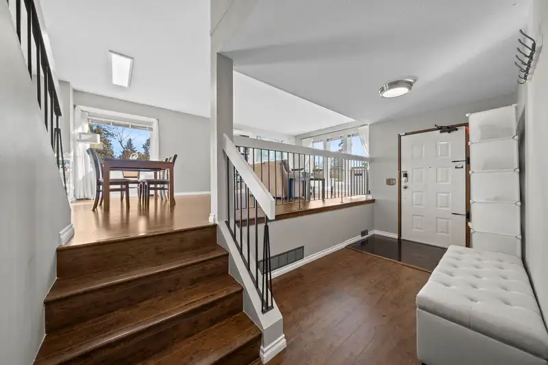 1862 148A STREET - photo 4 of 39