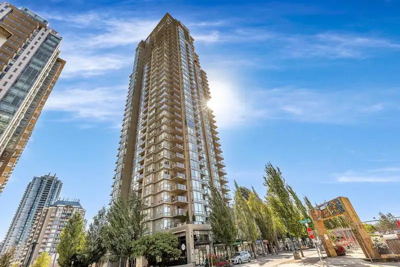 2602 2980 ATLANTIC AVENUE - photo 1 of 30