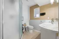 18238 58B AVENUE - thumbnail 34
