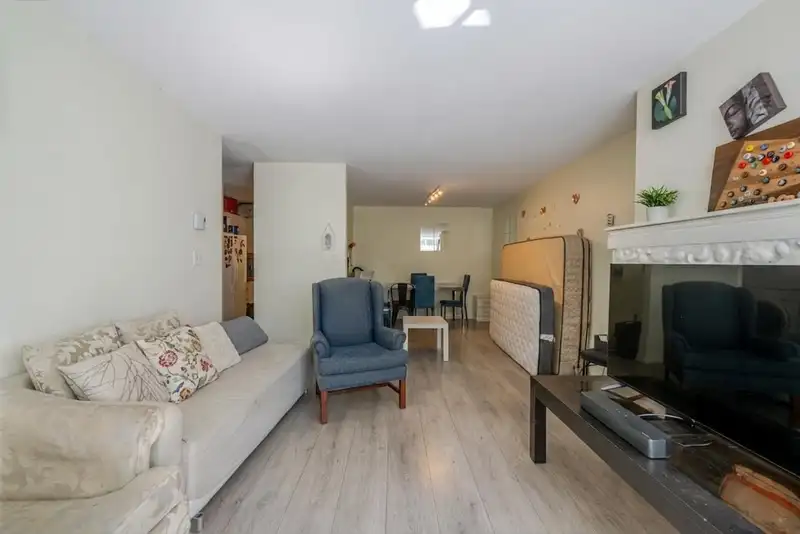 105 7431 BLUNDELL ROAD - photo 4 of 34