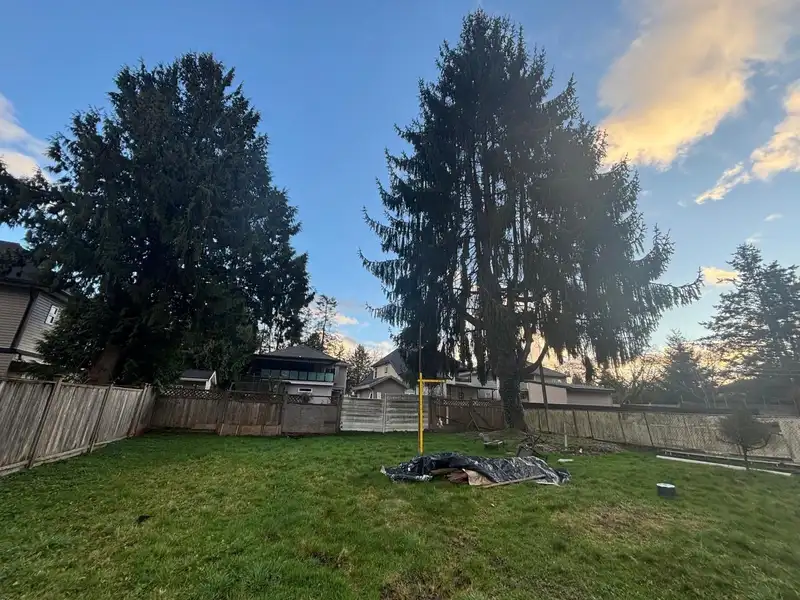13370 96 AVENUE - photo 3 of 3