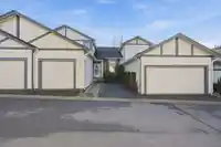 123 9012 WALNUT GROVE DRIVE - thumbnail 1