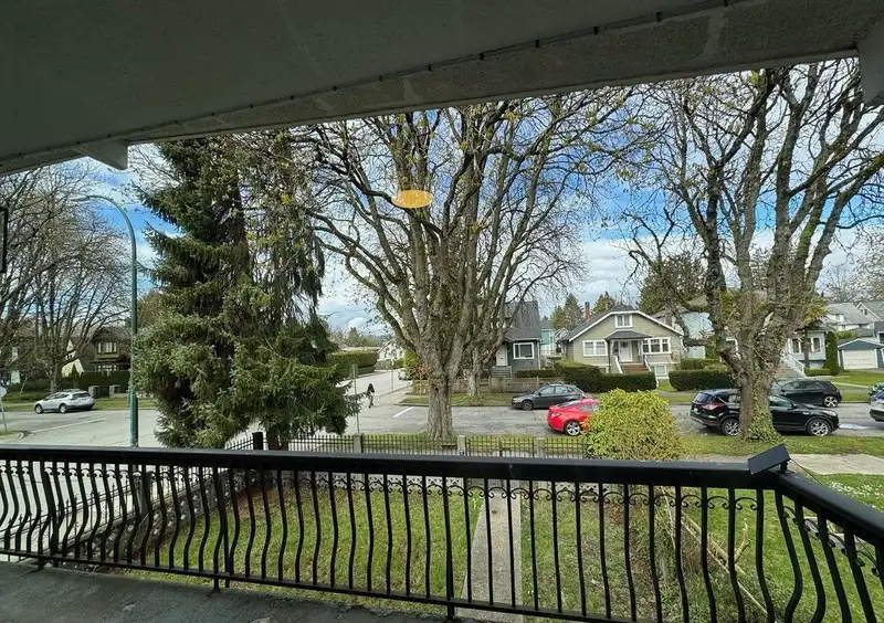 2790 W 12TH AVENUE - photo 2 of 16