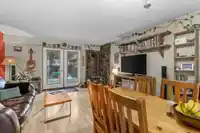 15 1470 LAUREL STREET - thumbnail 2