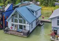 11 700 SOUTH DYKE ROAD - thumbnail 1