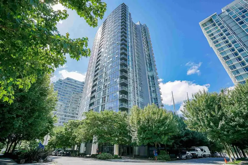 2206 111 W GEORGIA STREET - photo 1 of 15