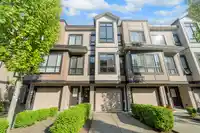 8 100 WOOD STREET - thumbnail 2