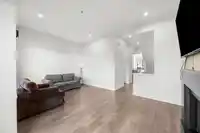 8 100 WOOD STREET - thumbnail 5