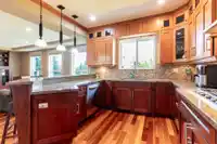 8267 211 STREET - thumbnail 14