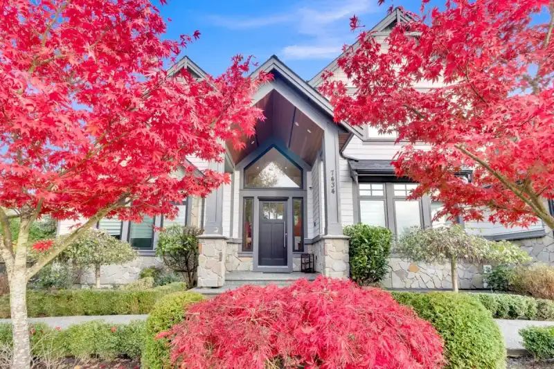 7434 202A STREET - photo 1 of 38