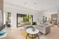 5 371 E 33RD AVENUE - thumbnail 1