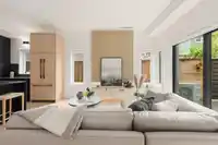 5 371 E 33RD AVENUE - thumbnail 6