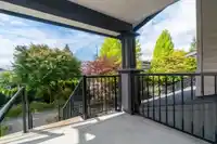 24 7428 14TH AVENUE - thumbnail 5