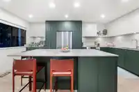 34 1910 CEDAR VILLAGE CRESCENT - thumbnail 1