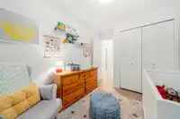 34 1910 CEDAR VILLAGE CRESCENT - thumbnail 9