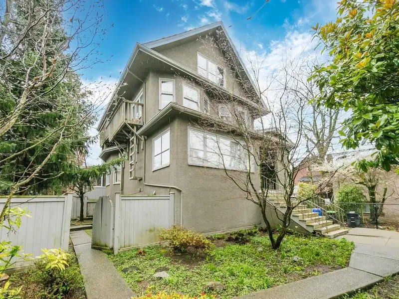 482 W 17TH AVENUE - photo 2 of 40