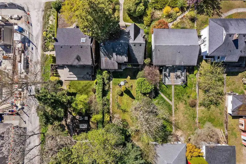 5962 DUNBAR STREET - photo 3 of 29