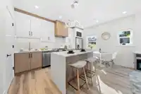 4320 NANAIMO STREET - thumbnail 8