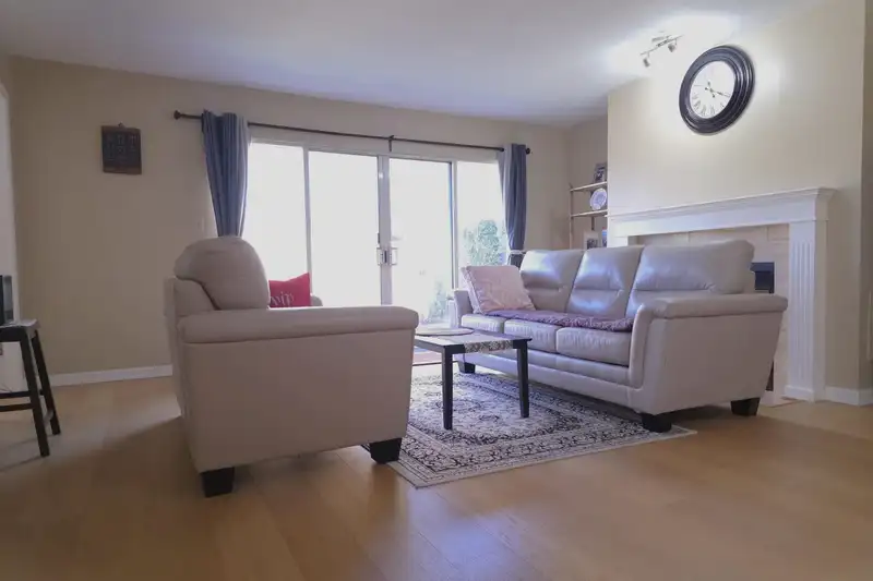 103 15439 100 AVENUE - photo 2 of 25