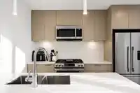 603 8380 200A STREET - thumbnail 7