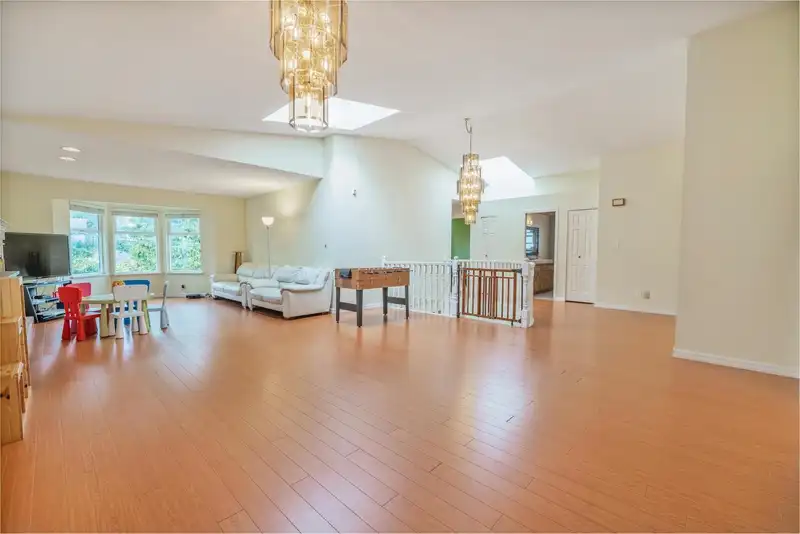 7932 ROSEWOOD STREET - photo 3 of 26
